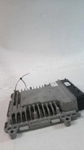 2021 Kia Seltos ECM Engine Control Module Grey 2.0L 13000 Miles Used OEM Engine Control Modules used OEM engine control