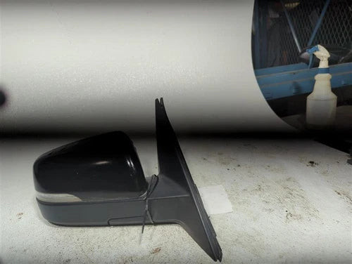 2013 Kia Soul Power Heated Repeater Lamp R. Manual Used OEM Right Door Mirror used OEM door mirror
