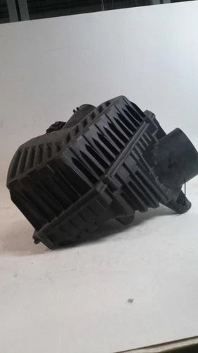2017 GMC Acadia 3.6 Used OEM Air Cleaner Assembly used OEM air cleaner assembly