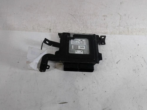 2015 Hyundai Elantra Electronic Control M Used OEM Engine Control Module (ecm) used OEM engine control module