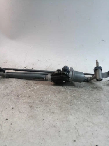 2020 Land Rover Discovery Sport Used OEM Windshield Wiper Motor used OEM wiper motor