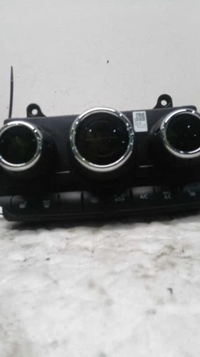 2017 MINI Countryman Id 61319334605 Used OEM A/C Selector Switch used OEM A/C climate control module