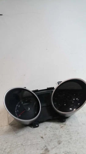 2015 Hyundai Tucson Cluster MPH US Market AWD AT 2. Used OEM Speedometer Gauge used OEM instrument cluster