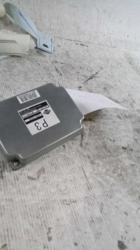 2015 Nissan Frontier Body Control BCM 4 Cylinder Used OEM Body Control Module used OEM body control module