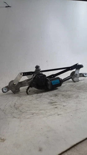 2019 Hyundai Kona Wiper Motor Grey 57000 Miles Used OEM Wiper Motors used OEM wiper motor