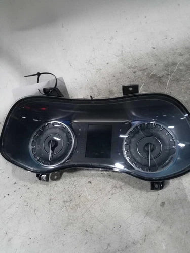 2016 Chrysler 200 Cluster Sdn Limited 3.5`` Display Used OEM Speedometer Gauge used OEM instrument cluster