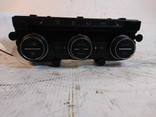 2021 Volkswagen Atlas Automatic Temperature Contr Used OEM A/C Selector Switch used OEM A/C climate control module