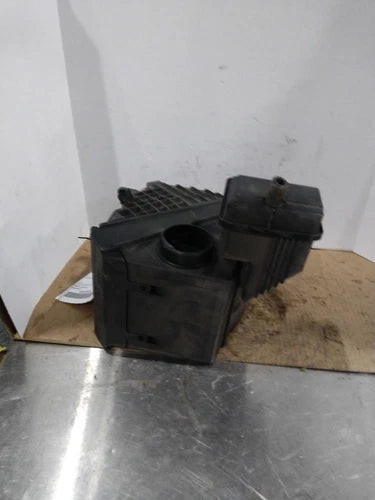 2017 Kia Optima 2.4 Used OEM Air Cleaner Assembly used OEM air cleaner assembly