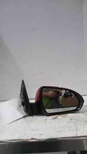 2020 Hyundai Elantra Power Sedan W/O Memory W/Blind Used OEM Right Door Mirror used OEM door mirror