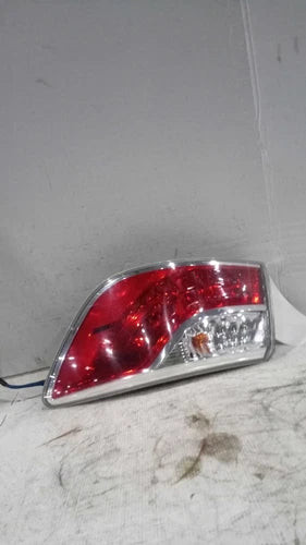 2010 Mazda Cx-9 Quarter Panel Mounted Used OEM Right Tail Light Assembly used OEM tail light assembly