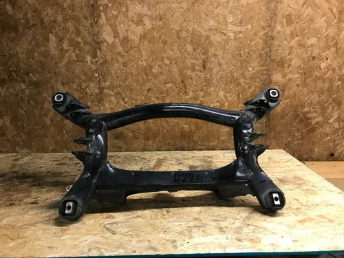 BMW 4 SERIES F33 F36 OEM 14-16 REAR SUBFRAME SUB FRAME CROSSMEMBER used OEM rear subframe and crossmember