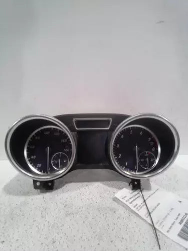 2012 Mercedes-Benz Mercedes Ml-Class 166 Type ML350 Used OEM Speedometer Gauge used OEM instrument cluster