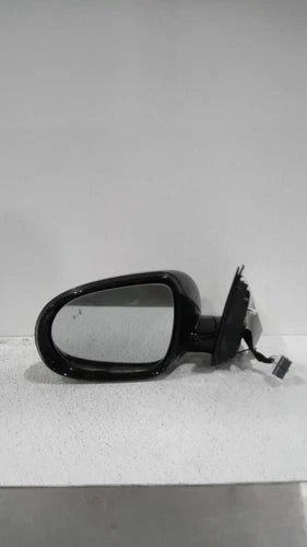 2019 Kia Sorento Power Turn Signal Manual Folding W Used OEM Left Door Mirror used OEM door mirror