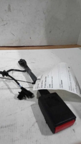 2018 Buick Regal Bucket Driver Buckle Fron Used OEM Front Left Seat Belt Front used OEM seat belt