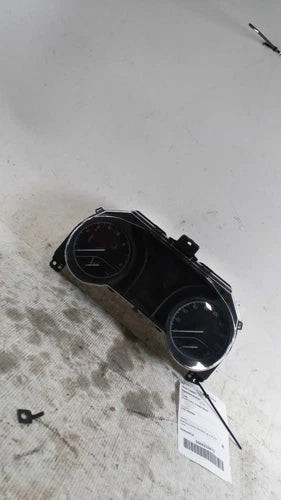 2018 Toyota Camry Cluster MPH Id 83800-33Q10 Used OEM Speedometer Gauge used OEM instrument cluster