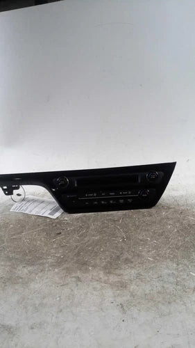 2018 Kia Sedona Dash Mounted Automatic Temperatur Used OEM A/C Selector Switch used OEM A/C climate control module