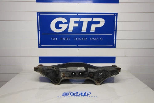 04-07 SUBARU WRX STI OEM REAR SUSPENSION SUBFRAME CROSSMEMBER ASSEMBLY GENUINE used OEM rear subframe and crossmember