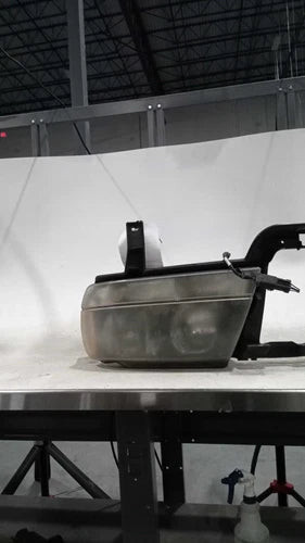 2004 Jeep Grand Cherokee Smoke Tint Dark Back Used OEM Left Headlight Assembly used OEM headlight assembly