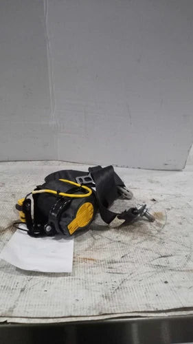 2021 Subaru Impreza Driver Retractor Front Used OEM Front Left Seat Belt Front used OEM seat belt