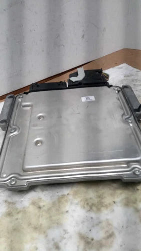2018 Ford Edge Electronic Control Module Used OEM Engine Control Module (ecm) used OEM engine control module