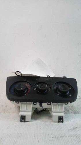 2020 RAM Promaster City Used OEM A/C Selector Switch used OEM A/C climate control module