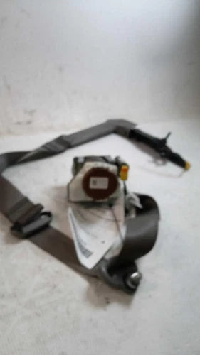 2016 Ford F-150 Pickup Bench /40 Used OEM Front Right Seat Belt Front used OEM seat belt