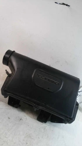 2024 Jeep Compass Used OEM Air Cleaner Assembly used OEM air cleaner assembly