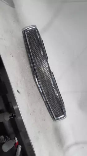 2010 Chevrolet Traverse W/O Special Edition Black Mesh G Used OEM Upper Grille used OEM grille