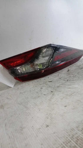 2021 Toyota Camry Left Black 4DR Sedan Used OEM Tail Lights used OEM tail light assembly