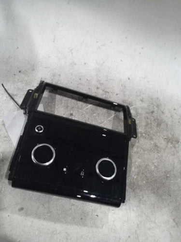 2020 Land Rover Discovery Sport Front Used OEM A/C Selector Switch used OEM A/C climate control module