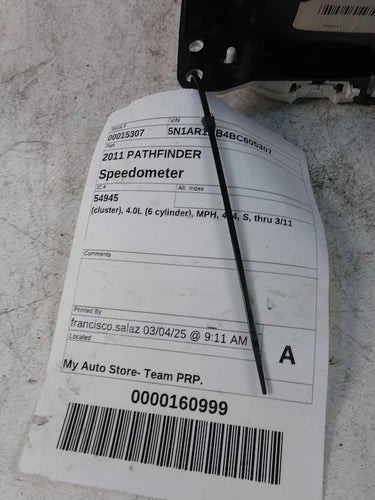 2011 Nissan Pathfinder Cluster MPH 6 Cylinder 4X4 A Used OEM Speedometer Gauge used OEM instrument cluster