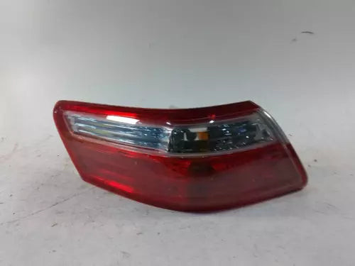 2009 Toyota Camry Quarter Panel Mounted L. W Used OEM Left Tail Light Assembly used OEM tail light assembly