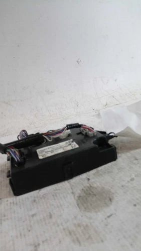 2020 Nissan Versa Body Control Module Silver 284B15RL0B Used OEM Body Control Modules used OEM body control module