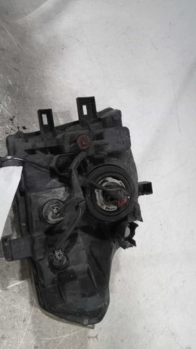 2005 Nissan Frontier Left Used OEM Left Headlight Assembly used OEM headlight assembly