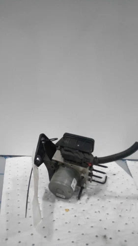 2022 Buick Encore Used OEM ABS Hydraulic Assembly used OEM ABS pump and module assembly