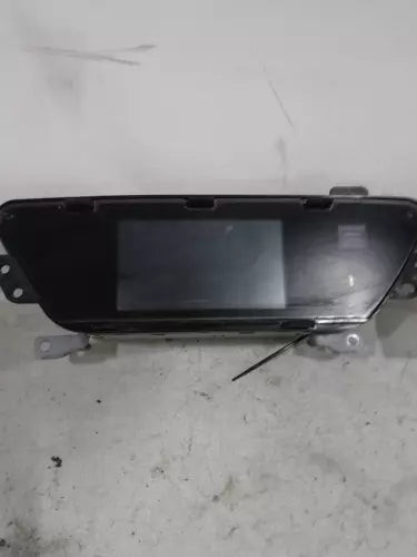 2014 Honda CR-V Display Upper Dash Used OEM Front Center Infotainment Display used OEM infotainment display