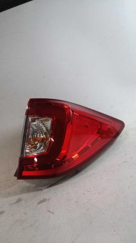 2021 Honda Pilot Right White Salvage Used OEM Tail Lights used OEM tail light assembly
