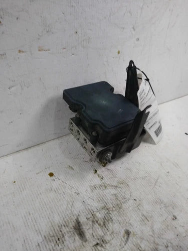 2015 Honda Fit AT CVT 15`` Wheels Dx Used OEM ABS Hydraulic Assembly used OEM ABS pump and module assembly