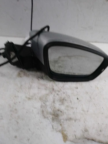 2014 Volkswagen Passat Power W/O Memory Non-Heated Used OEM Right Door Mirror used OEM door mirror
