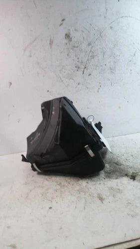 2017 BMW 330I Used OEM Air Cleaner Assembly used OEM air cleaner assembly
