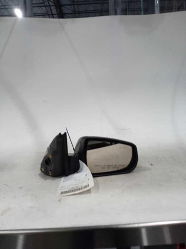 2013 Chevrolet Malibu Power W/Integral Turn Signal Used OEM Right Door Mirror used OEM door mirror