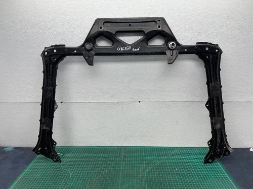 15-24 LEXUS RC300 RC350 REAR SUBFRAME CROSSMEMBER CENTER BRACE OEM used OEM rear subframe and crossmember