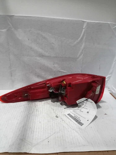 2017 Kia Sportage Quarter Panel Mounted LED Used OEM Left Tail Light Assembly used OEM tail light assembly