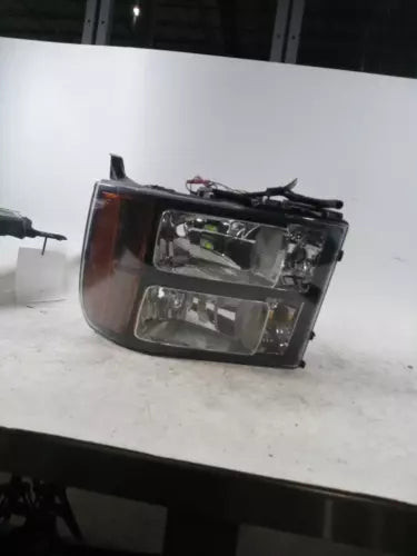 2008 GMC Sierra Denali Left Used OEM Left Headlight Assembly used OEM headlight assembly