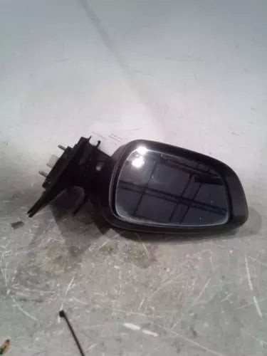 2011 Hyundai Elantra Power Heated Sw W/Turn Signal O Used OEM Left Door Mirror used OEM door mirror
