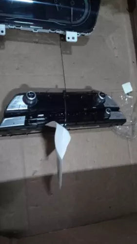 2016 BMW 750I Front Used OEM A/C Selector Switch used OEM A/C climate control module