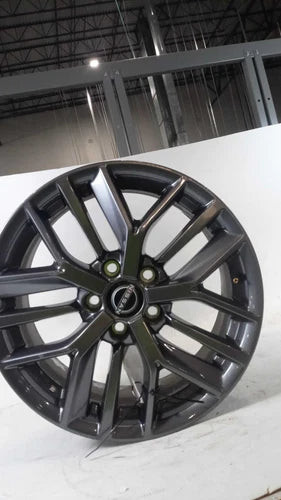 2024 Nissan Rogue 17X7-1/2 Alloy 15 Spoke Used OEM Wheel used OEM wheel
