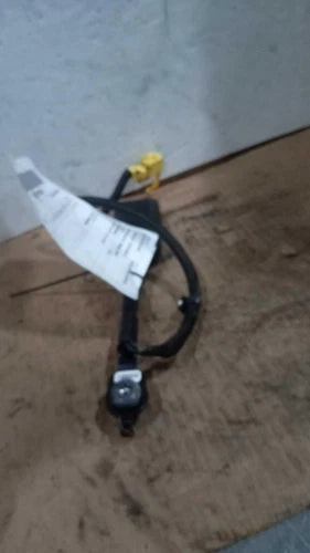 2016 Hyundai Sonata Bucket Seat VIN 2 5TH Used OEM Front Left Seat Belt Front used OEM seat belt