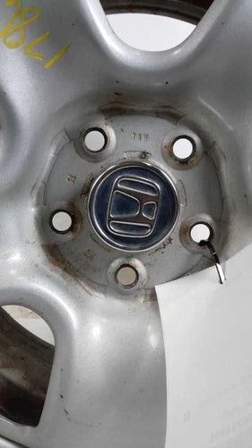 2015 Honda CR-V 16X6-1/2 Steel Used OEM Wheel used OEM wheel