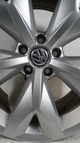 2019 Volkswagen Atlas 18X8 Alloy 5 Spoke Y Spoke Design Opt CF8 Used OEM Wheel used OEM wheel